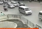 1 dakikada 5 kaza yapan motor sürücüsü