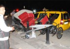 Fayton 8 otomobile çarpıp parçalandı
