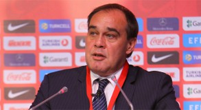 Demirören: Türk futbolunun temizlenmesi lazım