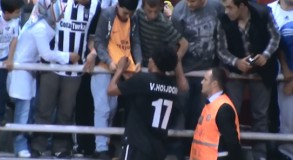 Pierre van Hooijdonk GS ve BJK forması imzaladı