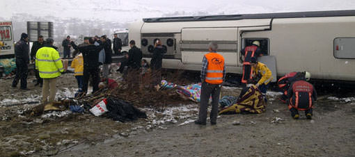 Ankara'da otobüs devrildi: 5 ölü