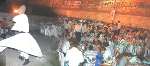 Kahramanmara�l�lar MARA�DER iftar�nda bulu�tu