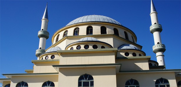 Ezana izin çıkmadı Türkler şaşkına döndü