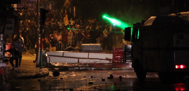 Hatay'daki cenaze töreni sonrası olaylar çıktı