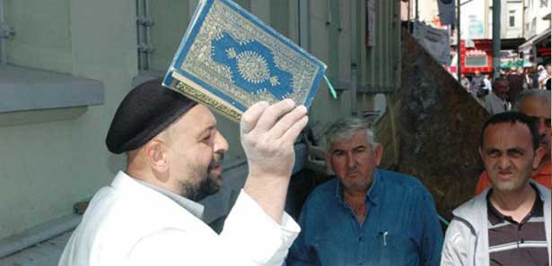 [Resim: kuran_i_kerimi_topraga_gommek_istediler1...080241.jpg]