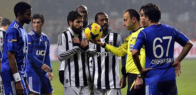 Kasımpaşa - Beşiktaş maçında karar verildi!