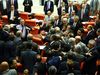 CHP, TBMM K�rs�s�'n� i�gal etti