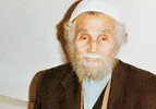 Bir yağmur tanesi kadar ak ve berraktı
