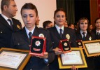 Polislerin terfi töreninde dublör kullanıldı
