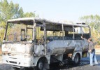 Yolcu minibüsü 10 dakikada kül oldu