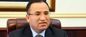 Bekir Bozdağ, Merkel'e sert çıktı