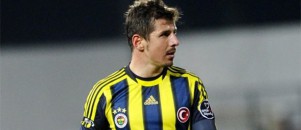 'Emre Belözoğlu başka takımda oynamaz'