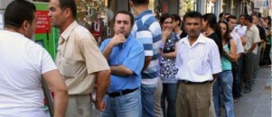 Gençler hem işsiz, hem ucuz iş gücü!