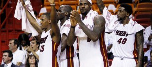 Miami Heat, seride 3-2 öne geçti