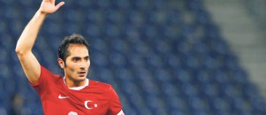 Terim istedi, Mourinho onayladı, Hamit imzaya kaldı
