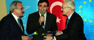 Yılmaz: Türkiye'nin AB'ye katacağı çok şey var