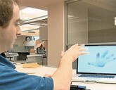 Mouse tarih oluyor, yerine parmak geçecek
